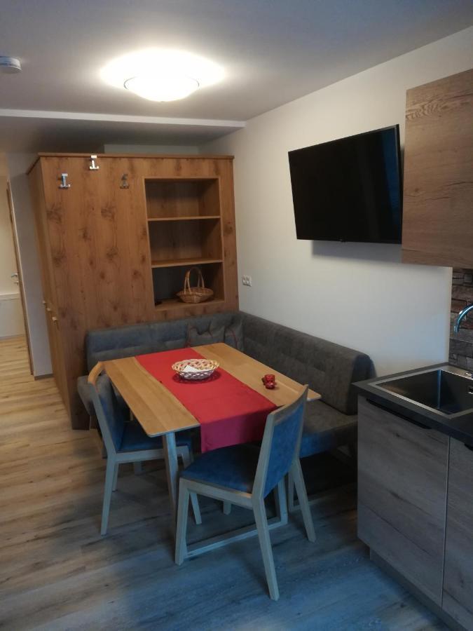 Ferienwohnung Haus Garz Weissensee Exterior foto