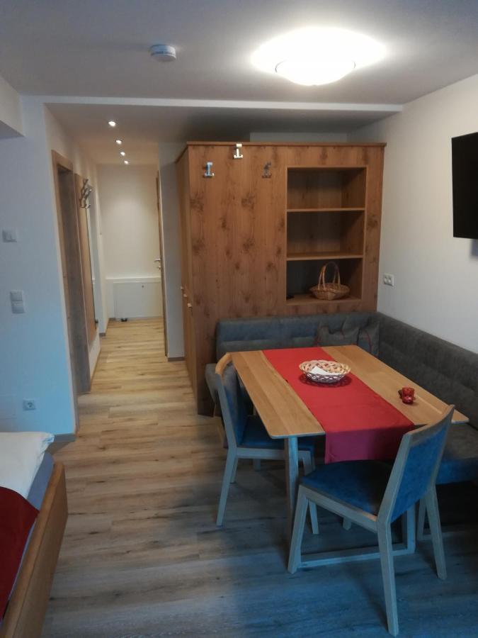Ferienwohnung Haus Garz Weissensee Exterior foto